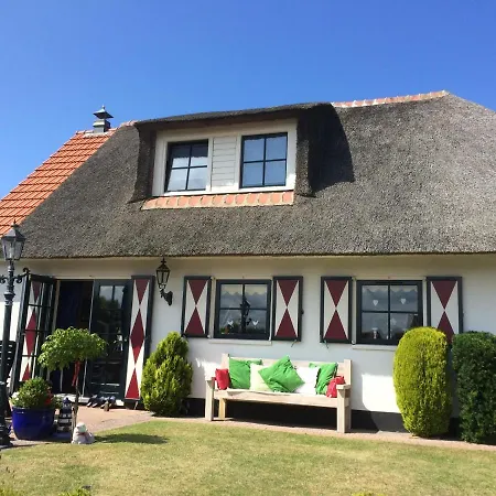Buitenplaats Villa *