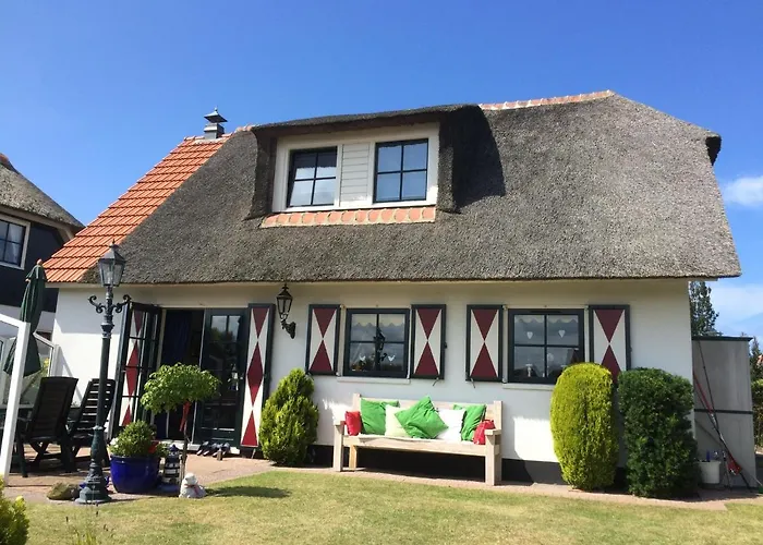 Buitenplaats Villa *